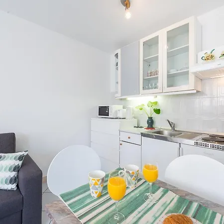 Studio Hajdi Apartment *